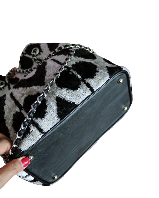 Bolso tipo cubo de terciopelo de seda Ikat - 015