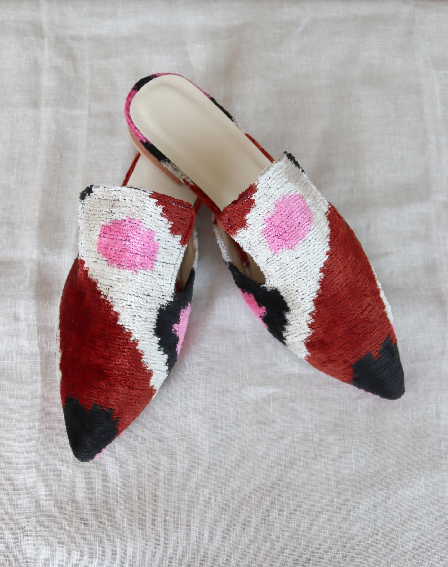 silk velvet ikat slippers 052