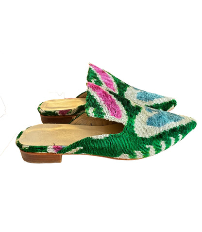 Elegant Pointed Ikat Velvet Slippers Pink Green Tones