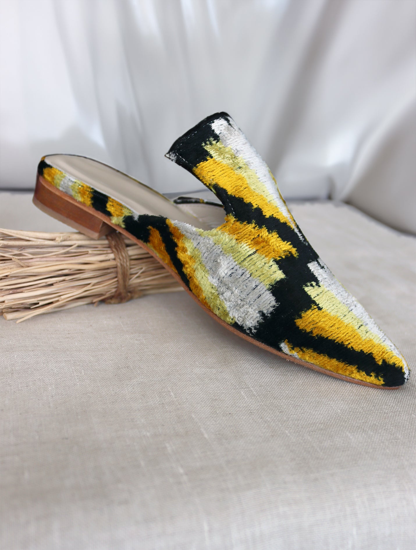 Silk Velvet Ikat Slippers Yellow Black