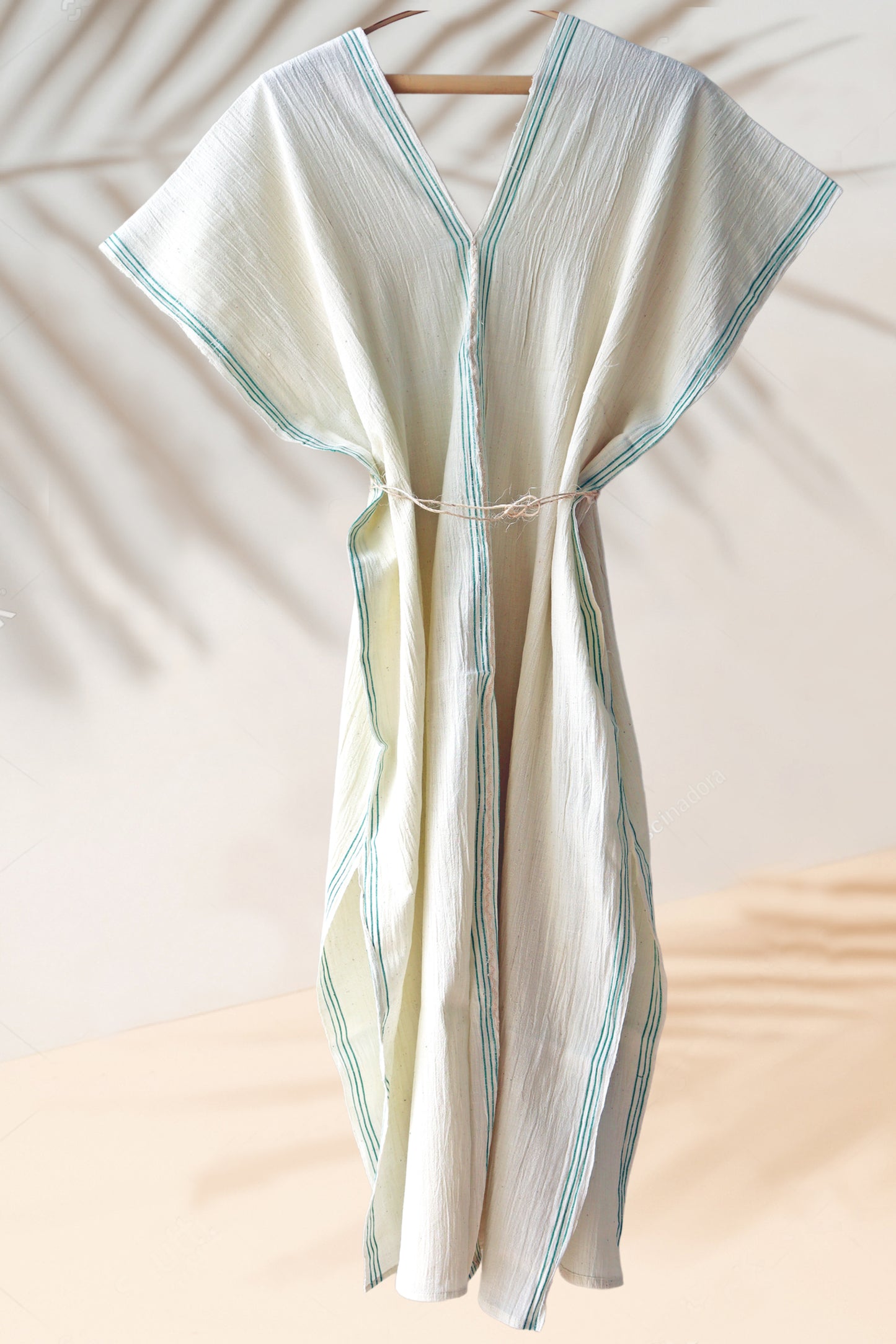 Vestido caftán tejido a mano con rayas verdes 26