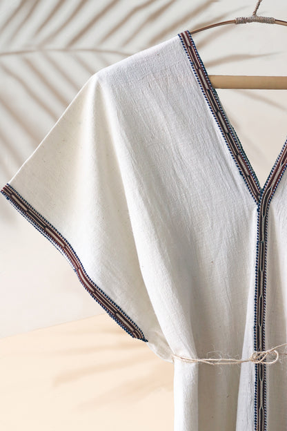 Vestido caftán tejido a mano con cinta 4