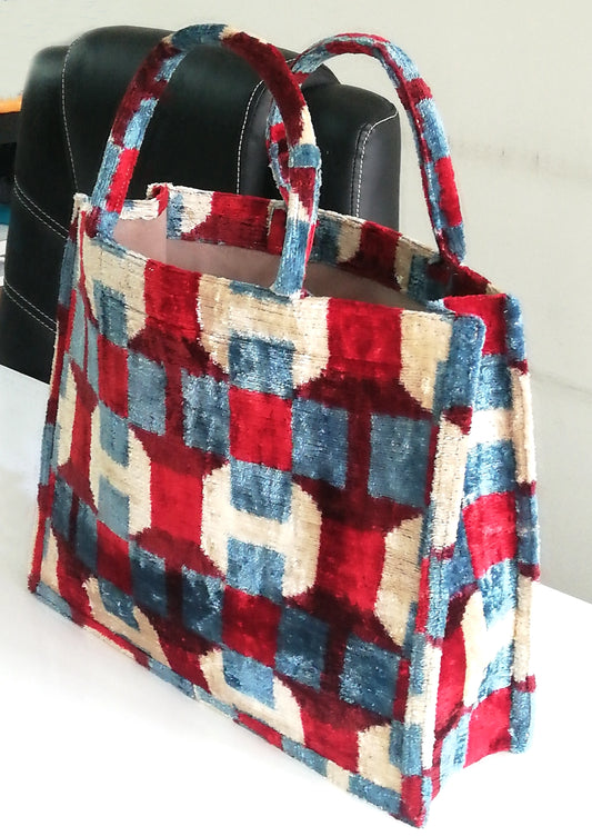 Silk Velvet Ikat Totebag 100