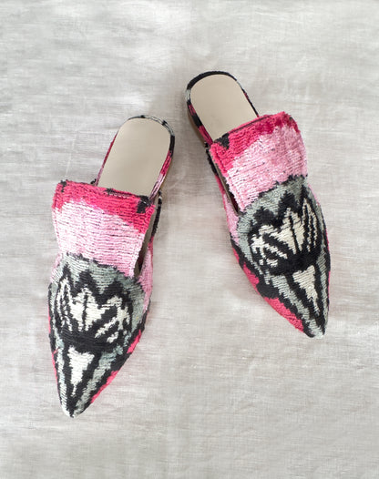 Silk velvet ikat handmade sharp pointed toes slippers