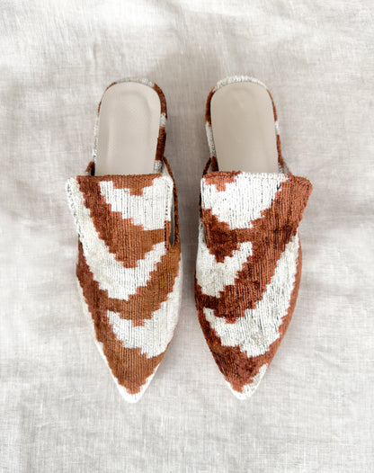 Silk velvet ikat handmade sharp pointed toes slippers