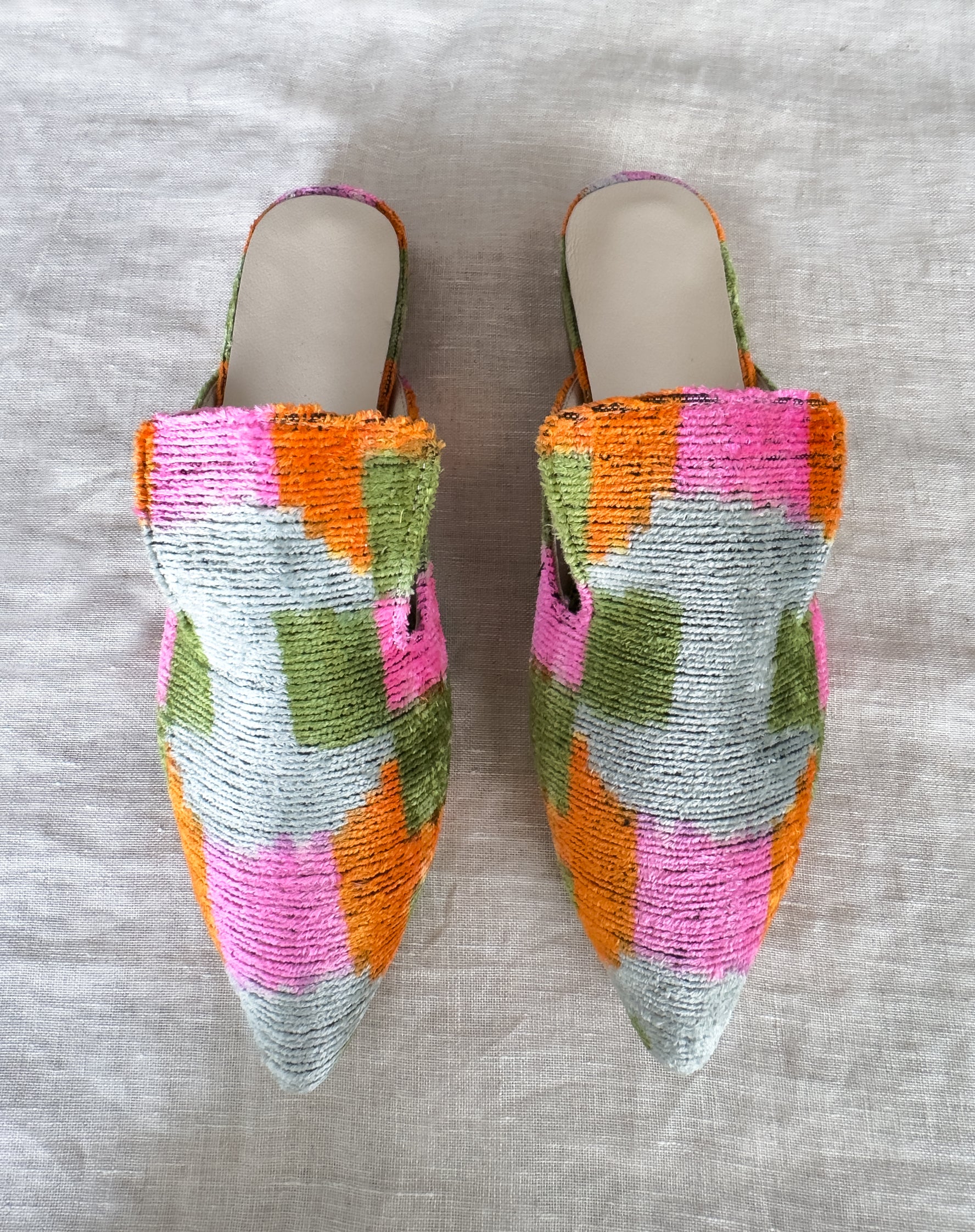 Silk velvet&nbsp;ikat handmade sharp pointed toes.