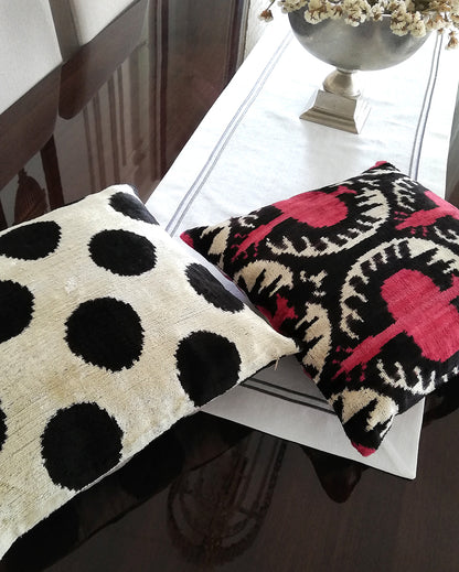 cushion cover silk velvet ikat / silk ikat 40x40cm vs001