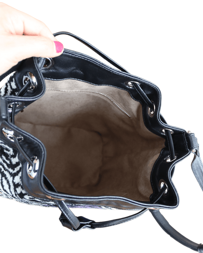 Bolso tipo cubo de terciopelo de seda Ikat - 021
