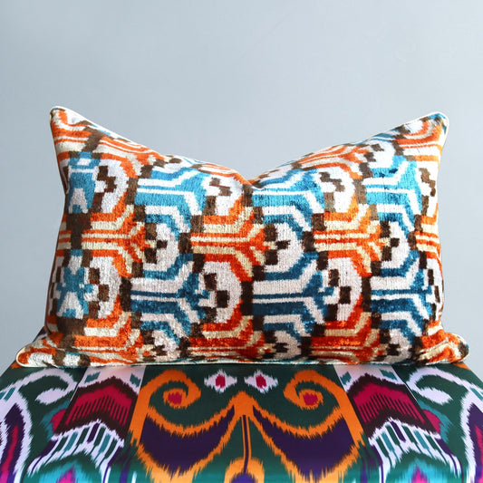 cushion cover silk velvet ikat / organic linen 40x60cm vl028