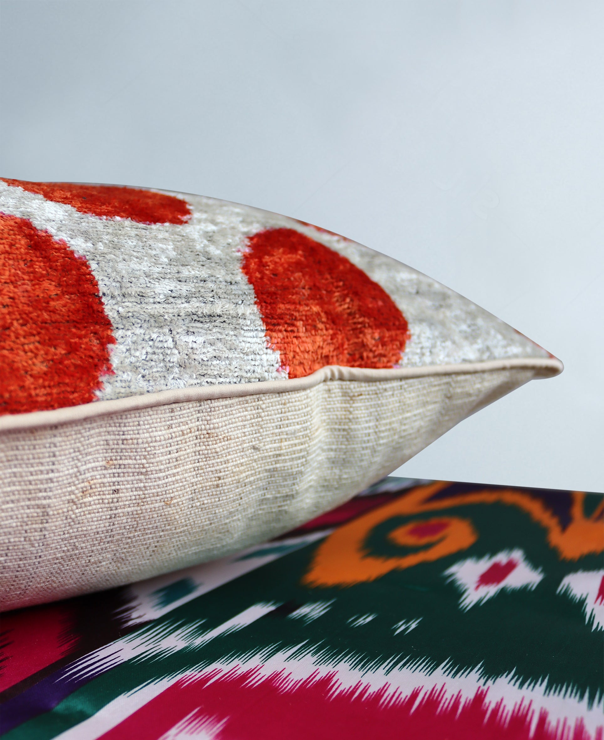 cushion cover silk velvet ikat / organic linen 40x40cm vl018