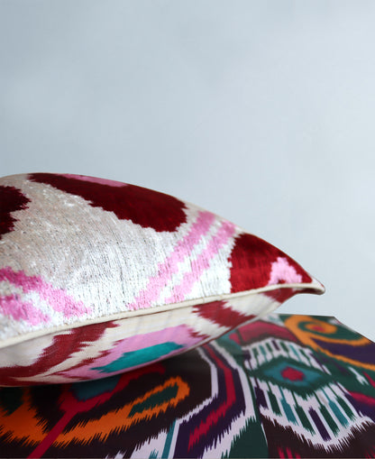 cushion cover silk velvet ikat / silk ikat 40x40cm vs038
