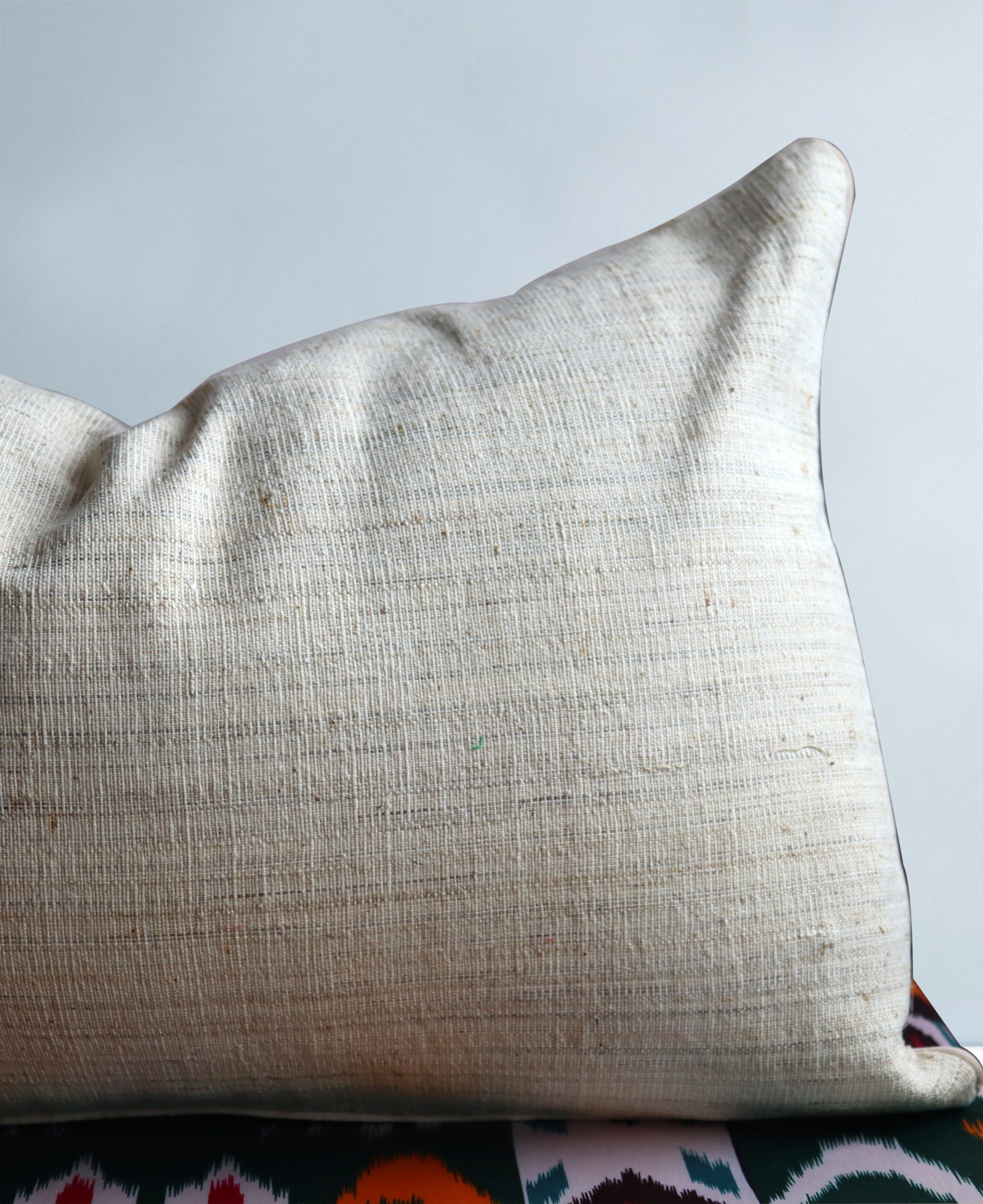cushion cover silk velvet ikat / organic linen 40x60cm vl022