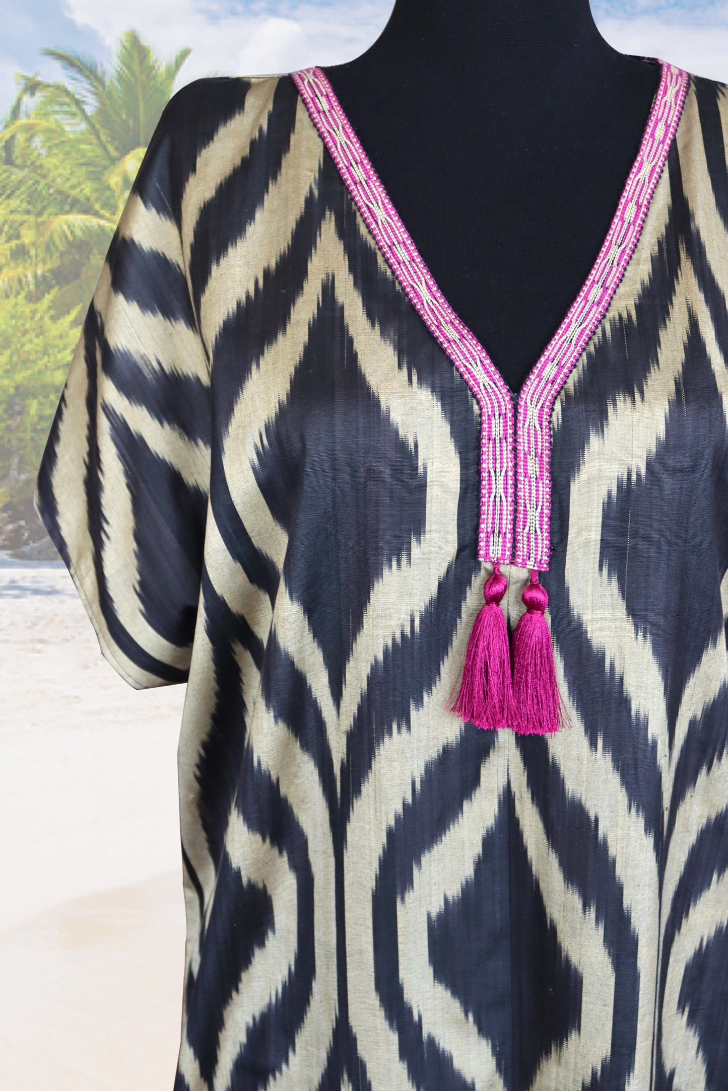 silk ikat caftan dress black&beight