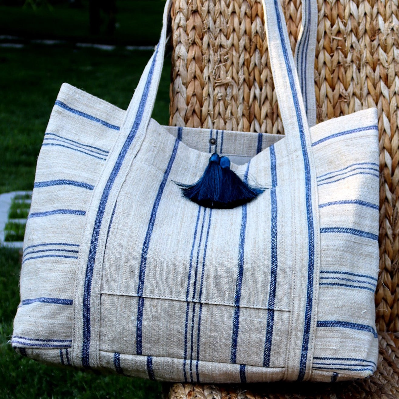 vintage linen bag navy stripes
