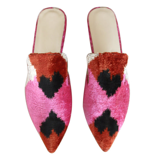 Silk velvet&nbsp;ikat handmade sharp pointed toes.