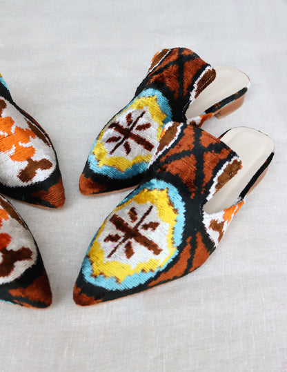 Silk velvet ikat handmade sharp pointed toes slippers
