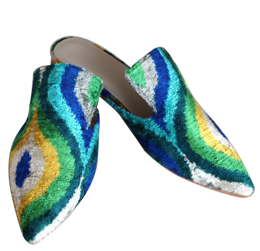 Silk velvet ikat handmade sharp pointed toes slippers