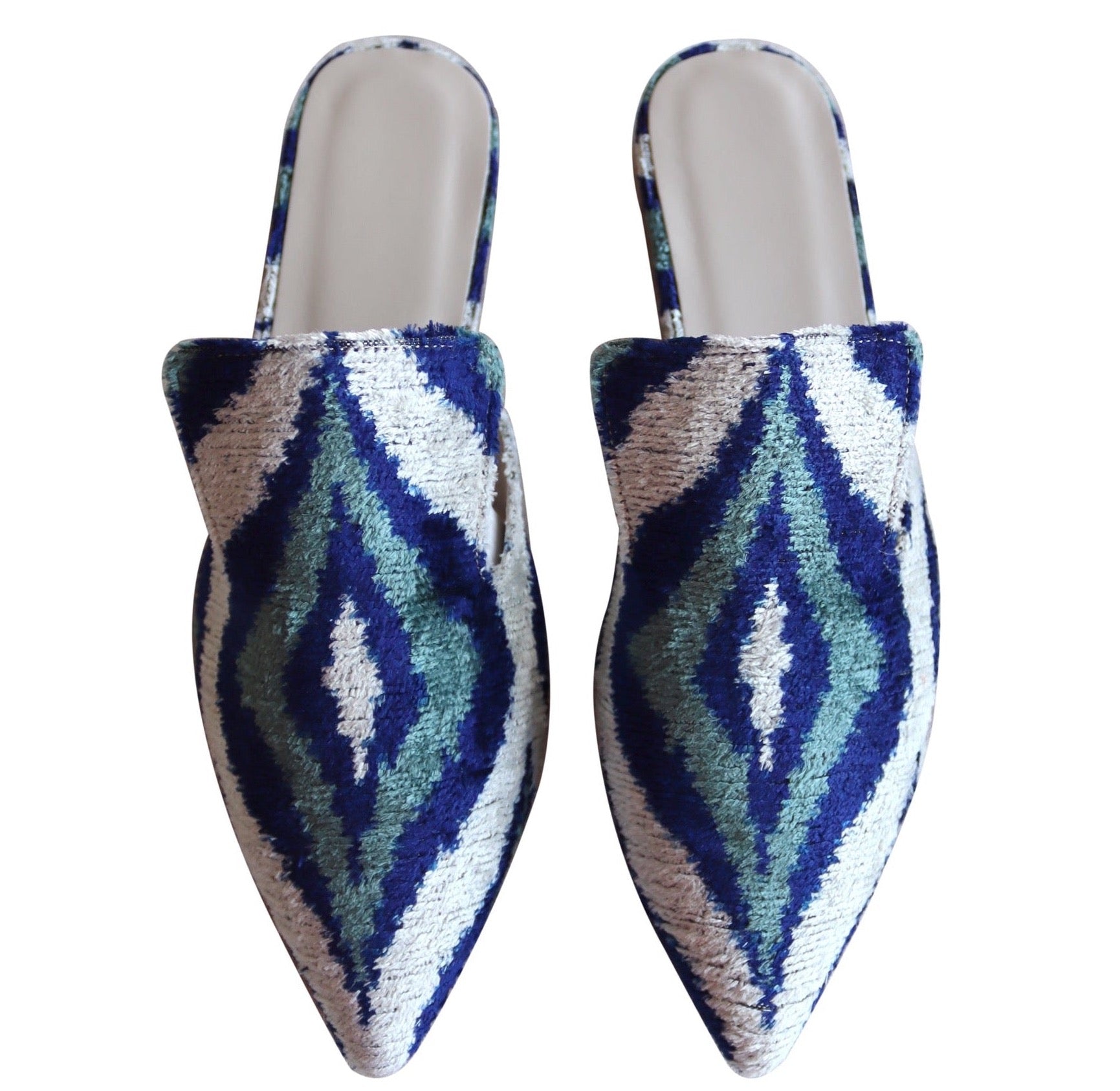 Silk velvet ikat handmade sharp pointed toes slippers