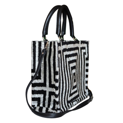 mini tote bag with leather handle and strap 006