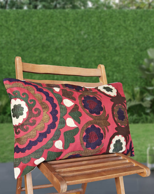 vintage suzani cushion 40x60cm 004